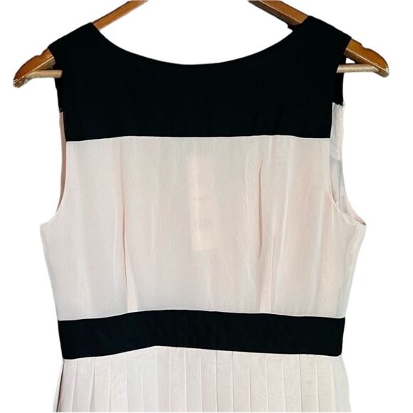 NWT! Elle pale pink pleated dress‎ - Picture 3 of 10